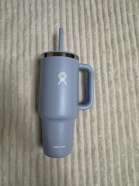 Hydro Flask | Other | Hydro Flask Tumbler 22oz Gently Used | Poshmark